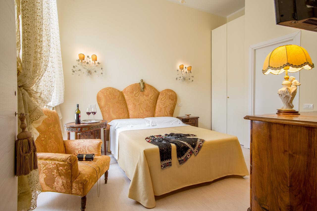 Gasthof Roma Central Guest House 2*